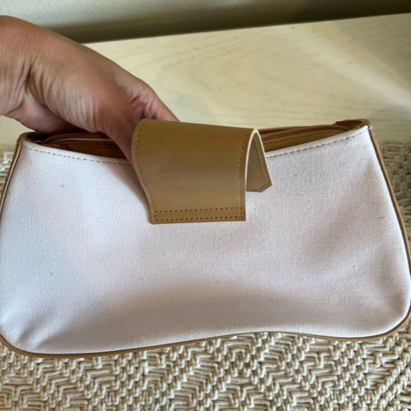 Christian Dior makeup bag - Picture 5 of 7